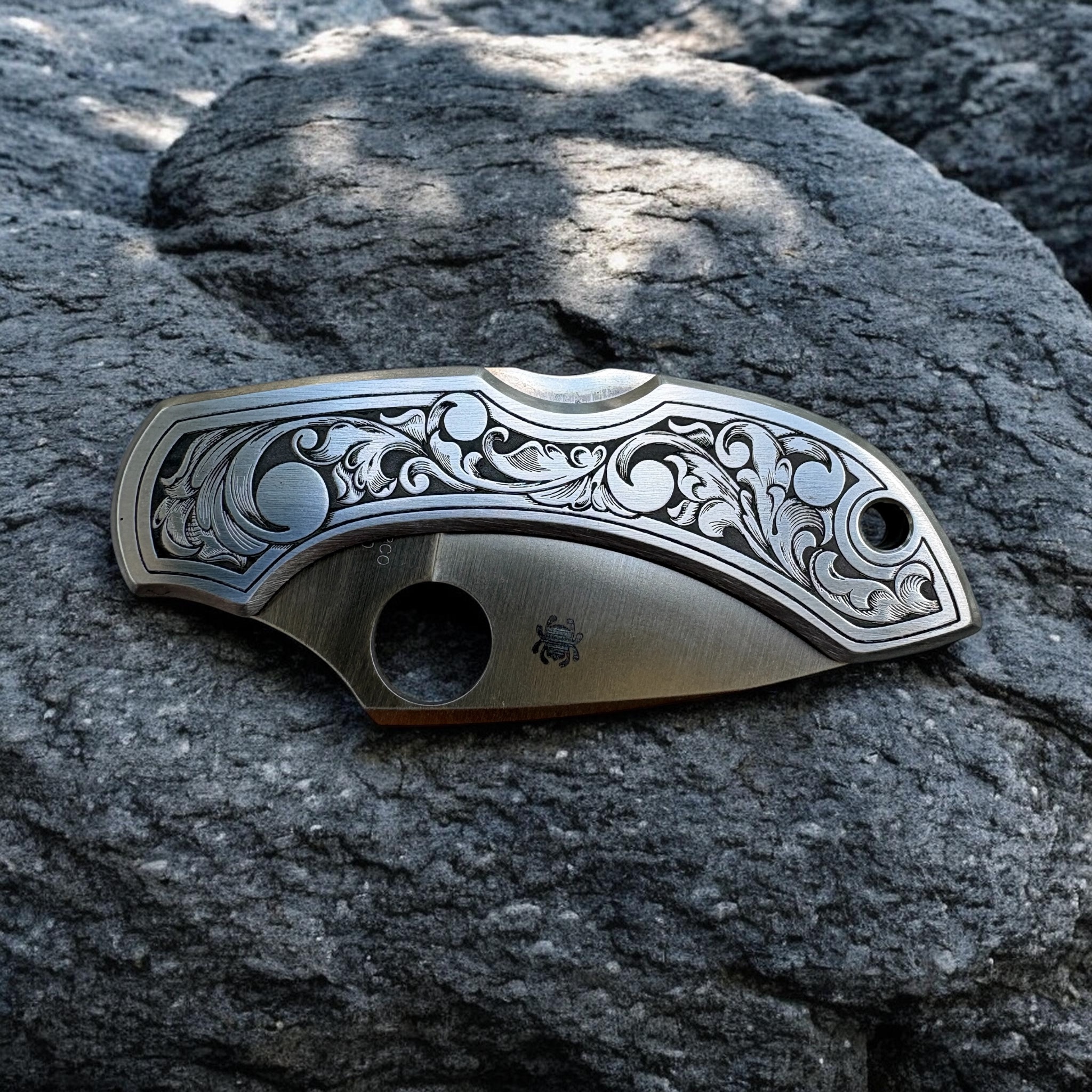 Spyderco Dragonfly with Deep Engraved Scrollwork
