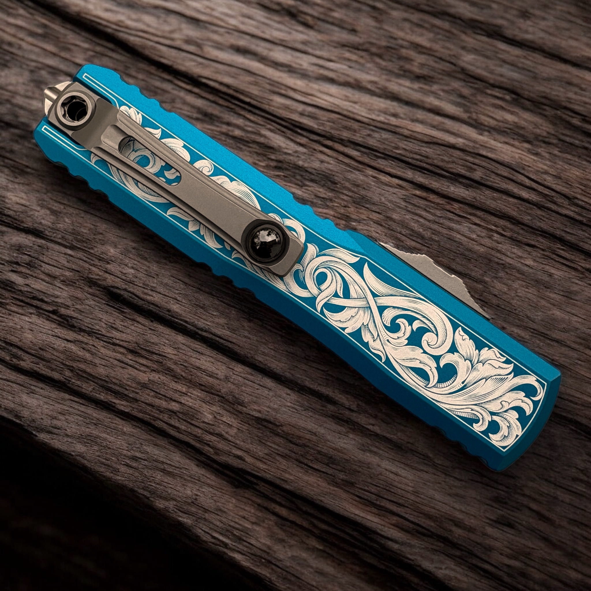 Microtech Ultratech - Blue Anodize - engraved scrolls - Back