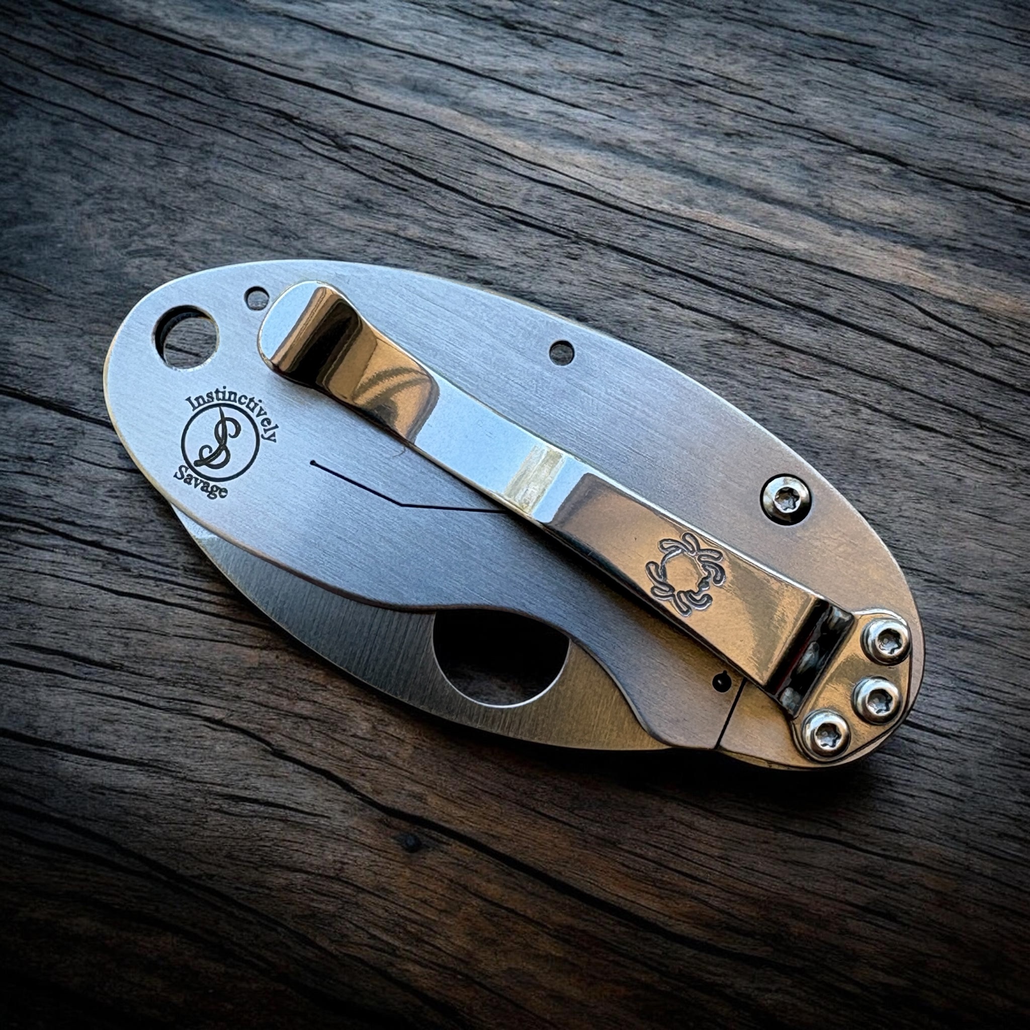 Spyderco Cricket with laser engraved scrollwork - Back